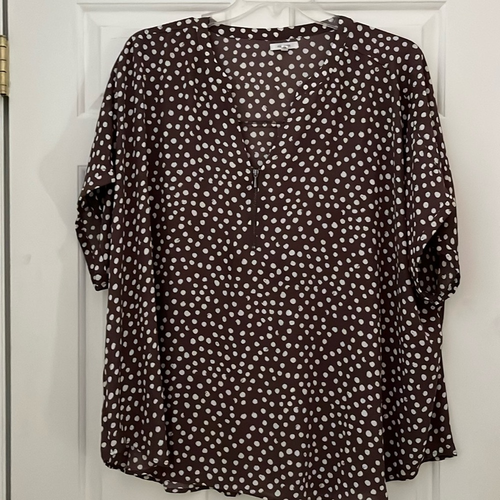 Maurice’s Geneva Zip Blouse Size 4X Purple Polka Dot